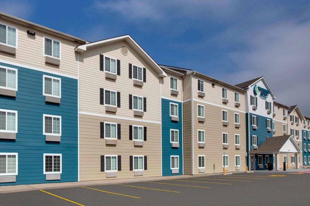 Woodspring Suites هارلينجن المظهر الخارجي الصورة